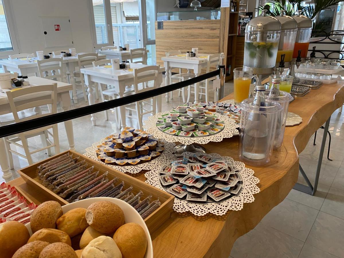 Hotel Arena Lido di Jesolo Kültér fotó